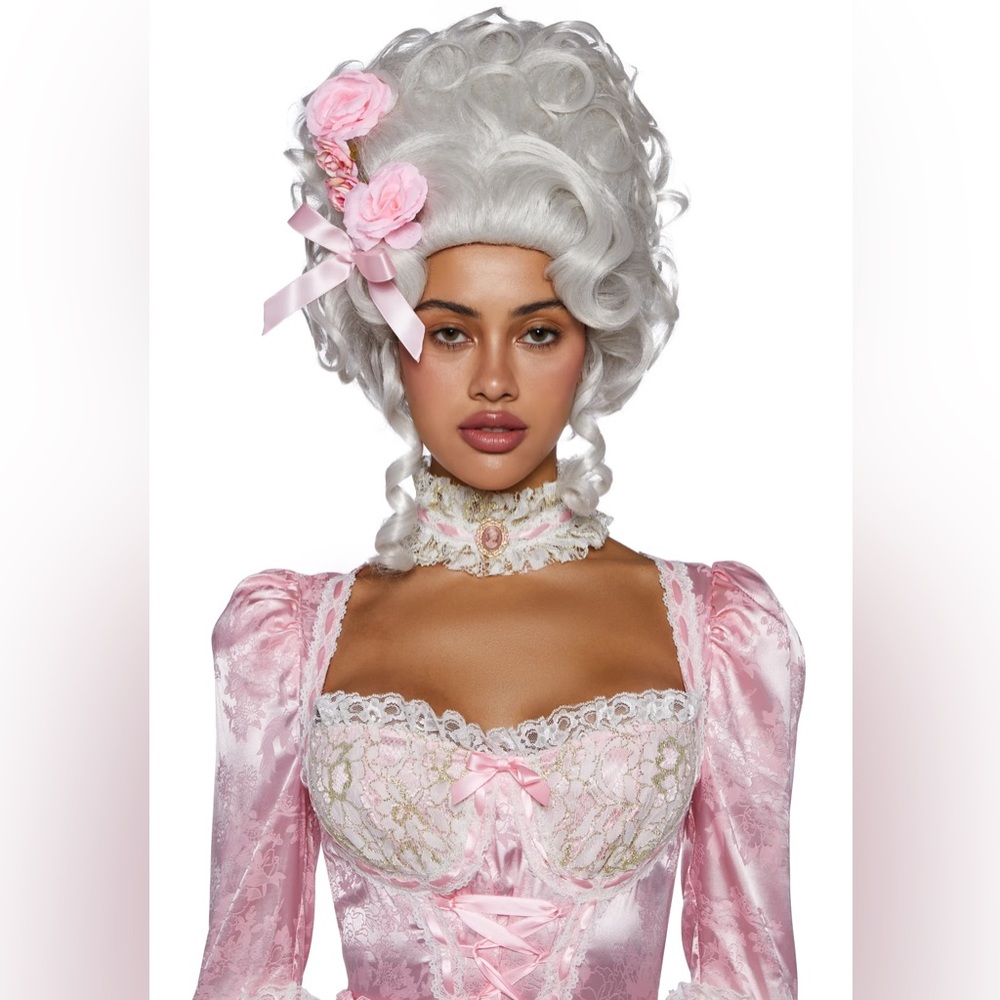 Dolls Kill - They'll Eat Cake Blonde Wig